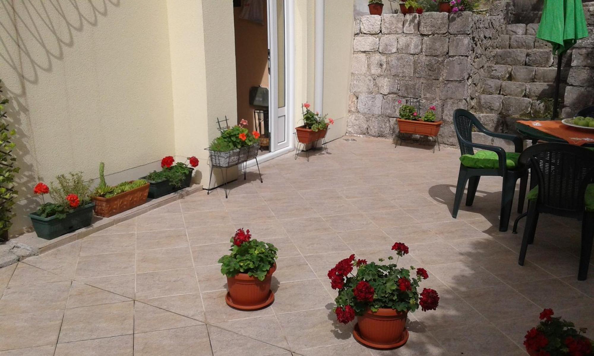 Apartment Adela Kotor Luaran gambar