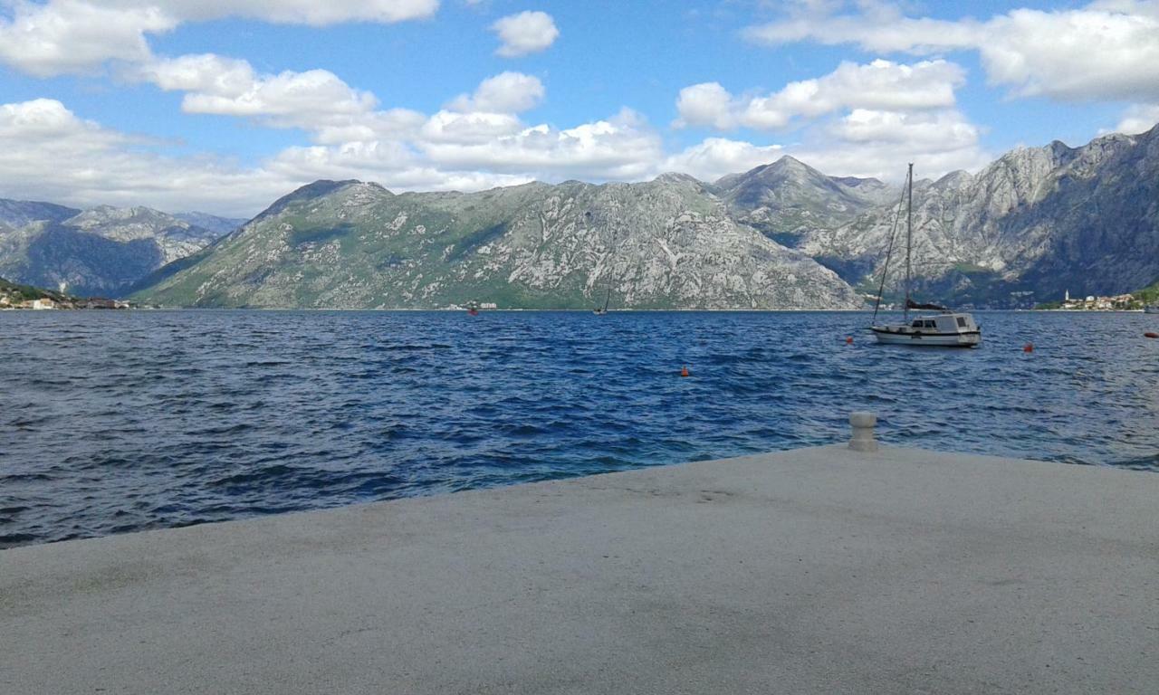 Apartment Adela Kotor Luaran gambar